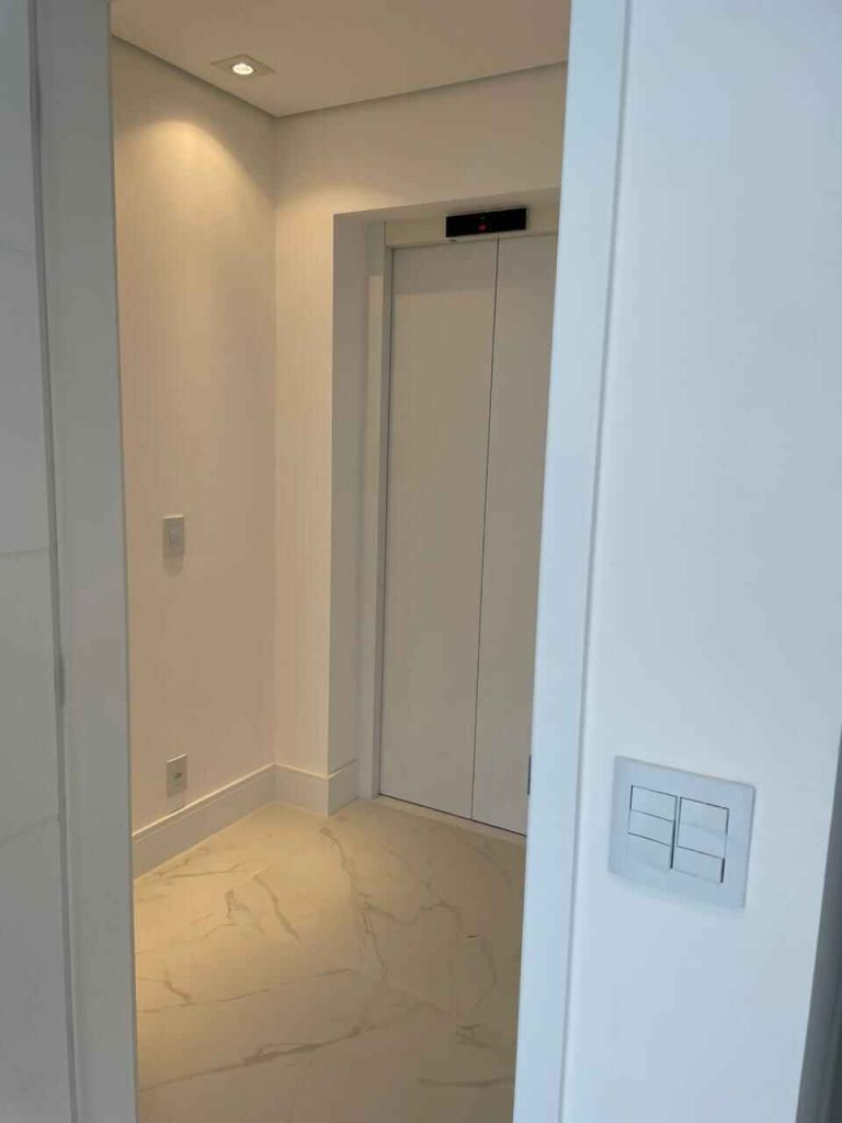 5f1543c3-3873-4884-bd0d-f855467957e7