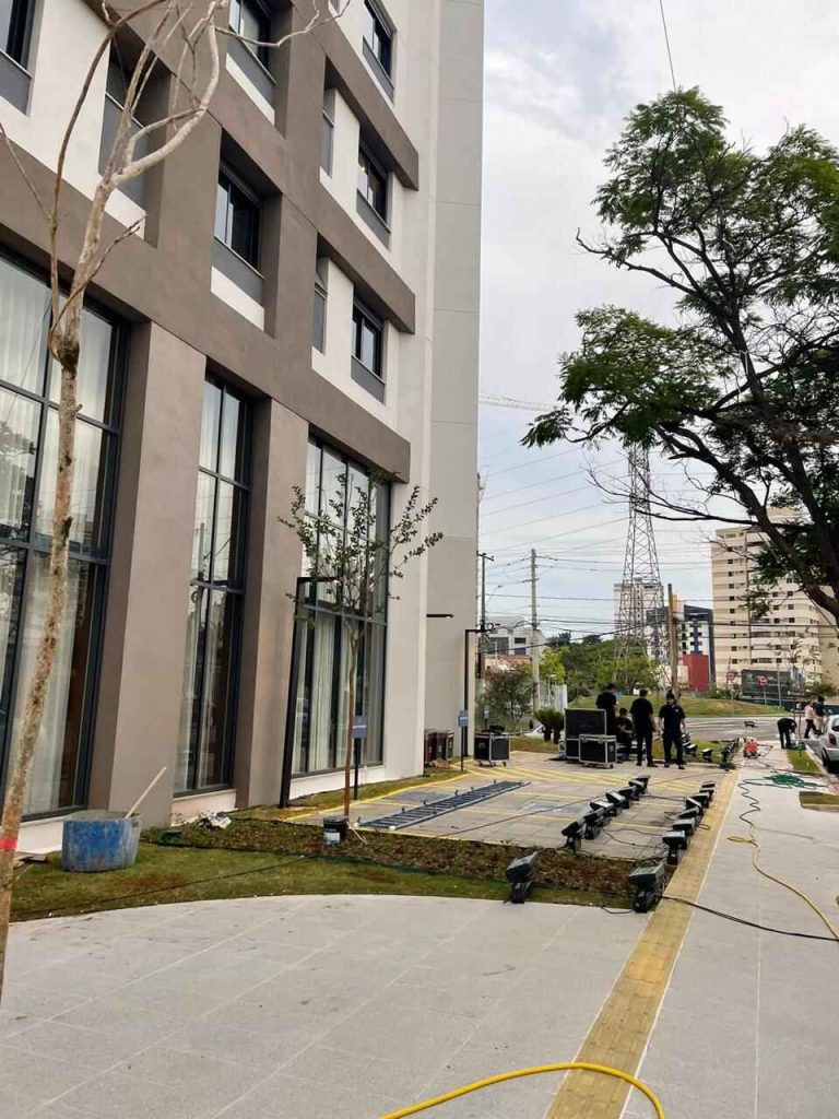 d7fcac0c-20e7-44c0-8e02-119f9a692f53